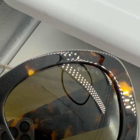 Prada Sunglasses SPR A1 3RD VAU-01T Honey Brown Tortoise Chunky Oval ** READ** - Picture 12 of 13